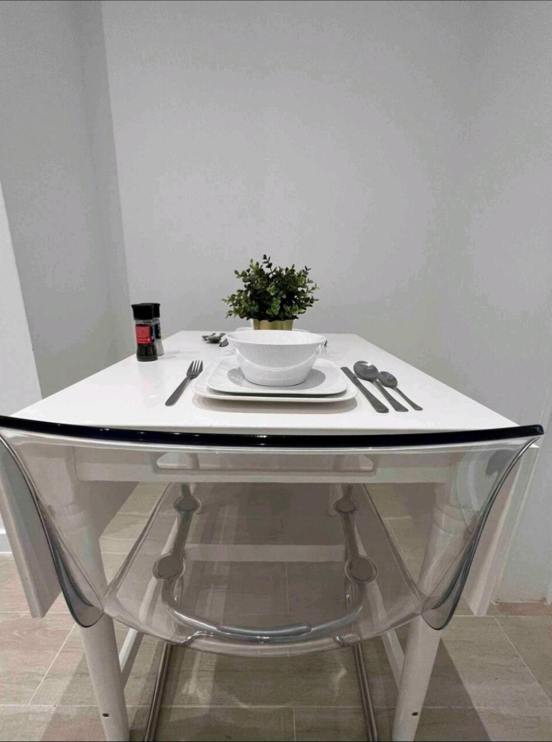 בריסל Sublime Appartement Calme Cosy & Jacuzzi מראה חיצוני תמונה