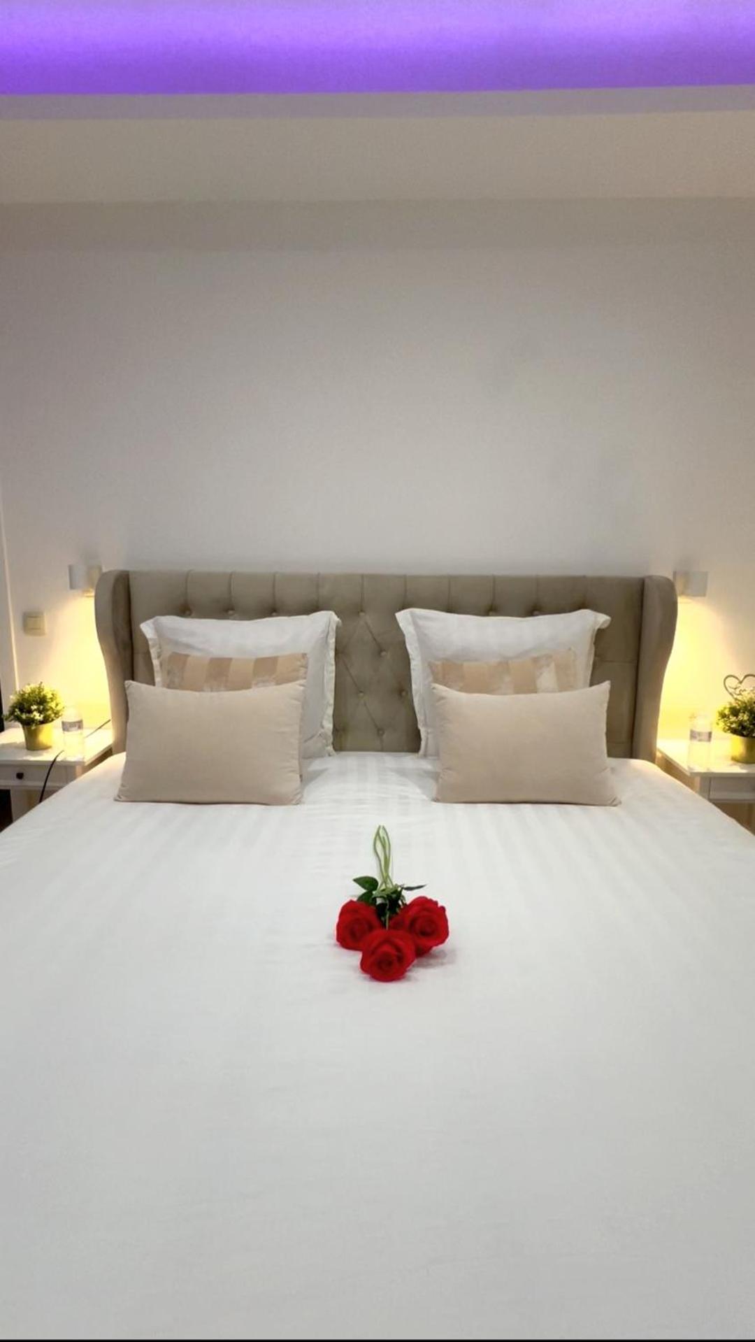 בריסל Sublime Appartement Calme Cosy & Jacuzzi מראה חיצוני תמונה